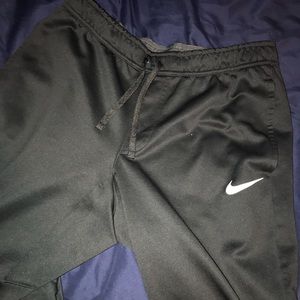 Nike Tech Joggers